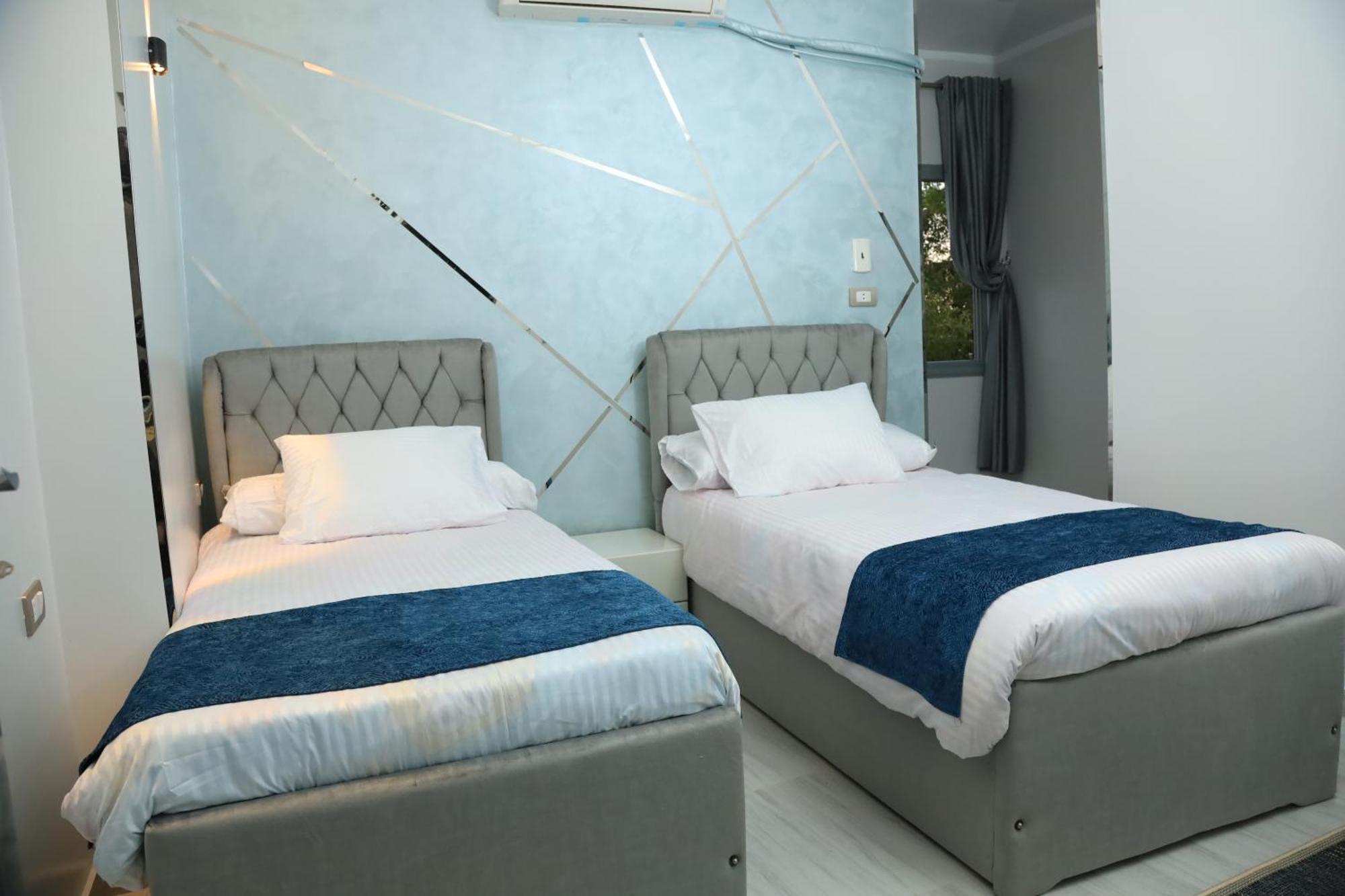 Crystala Guest House Aswan Bagian luar foto