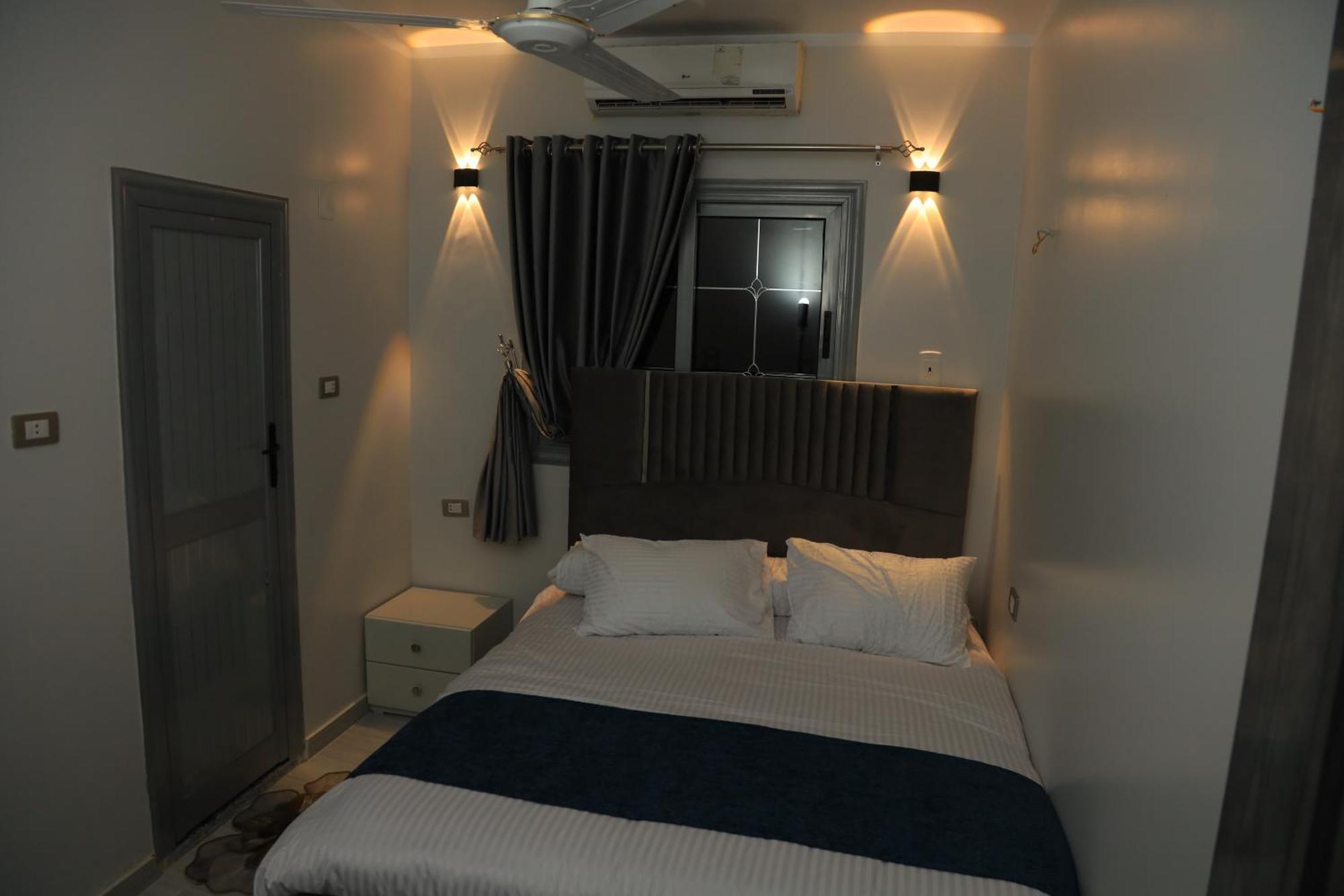 Crystala Guest House Aswan Bagian luar foto